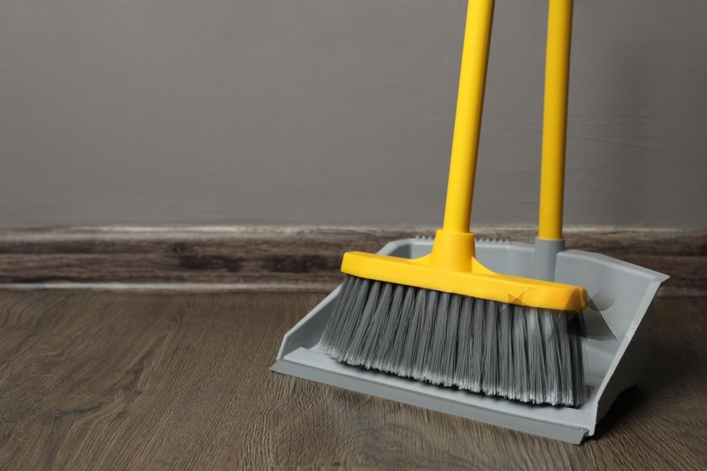 The Best Long Handle Scrub Brush for Effortless Cleaning
